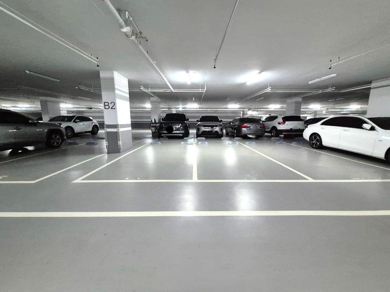 昭揚縱橫四房雙車位 停車位