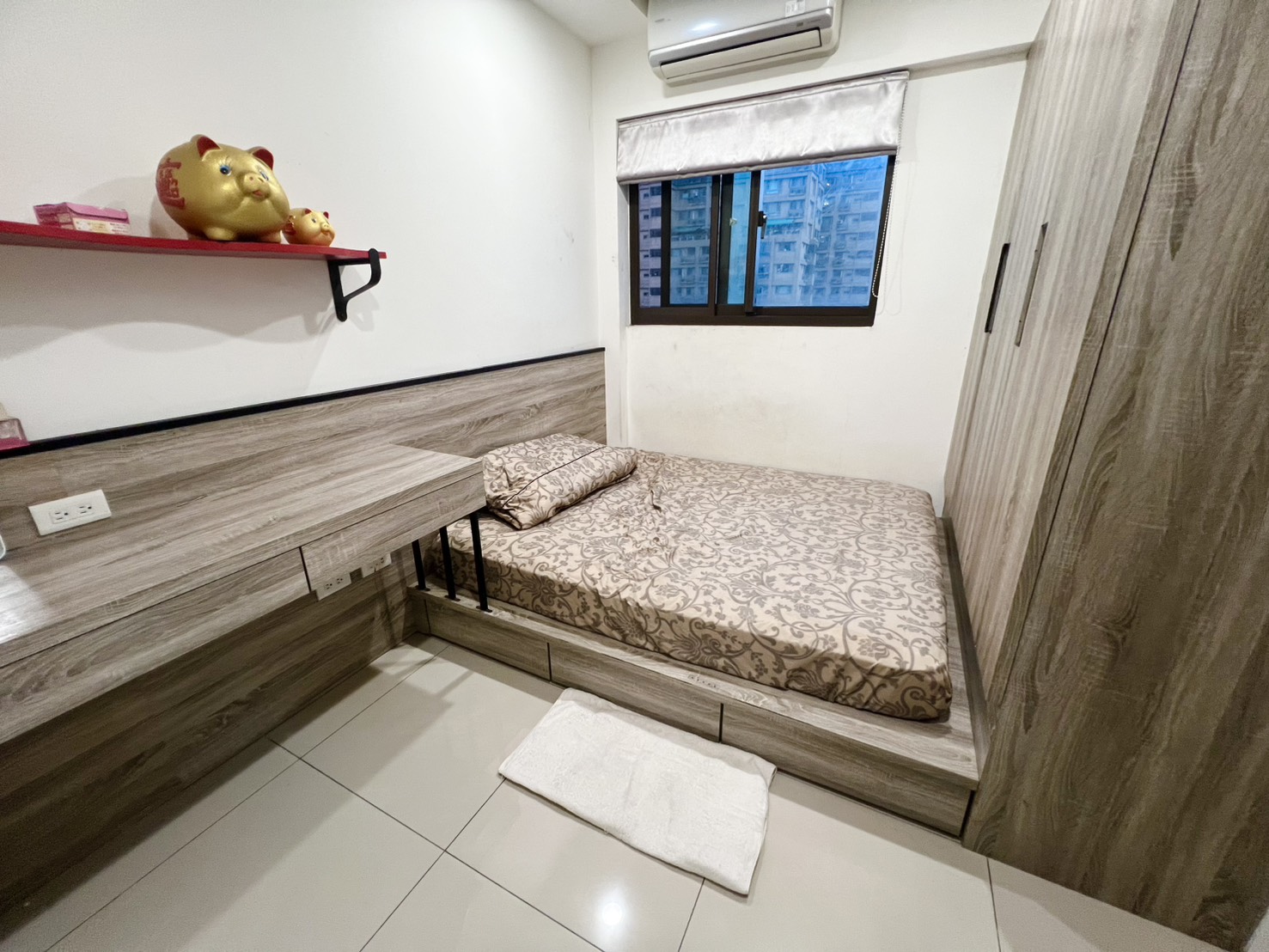 中路御品2+1房 房間